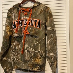College Minnesota Golden Gophers camp Hoodie, size S